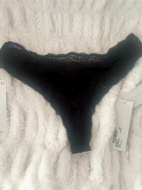 NWT Stella McCartney Size L Black Silk Lace Thong with Branded Tag